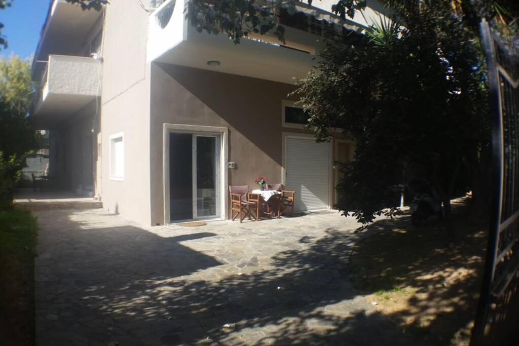 Air Conditioned Studio In Quite Garden With Barbecue Athen Eksteriør bilde